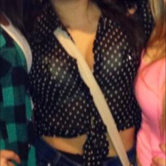 Black and Tan Polka Dot Crop - Picture 4 of 4